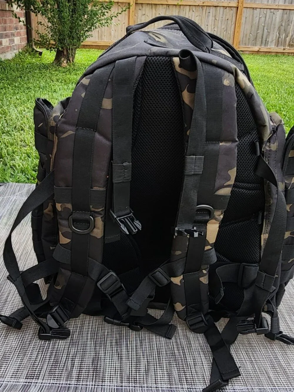 Highland Tactical ROGER Backpack MOLLE Webbing Military Black Urban Camo
